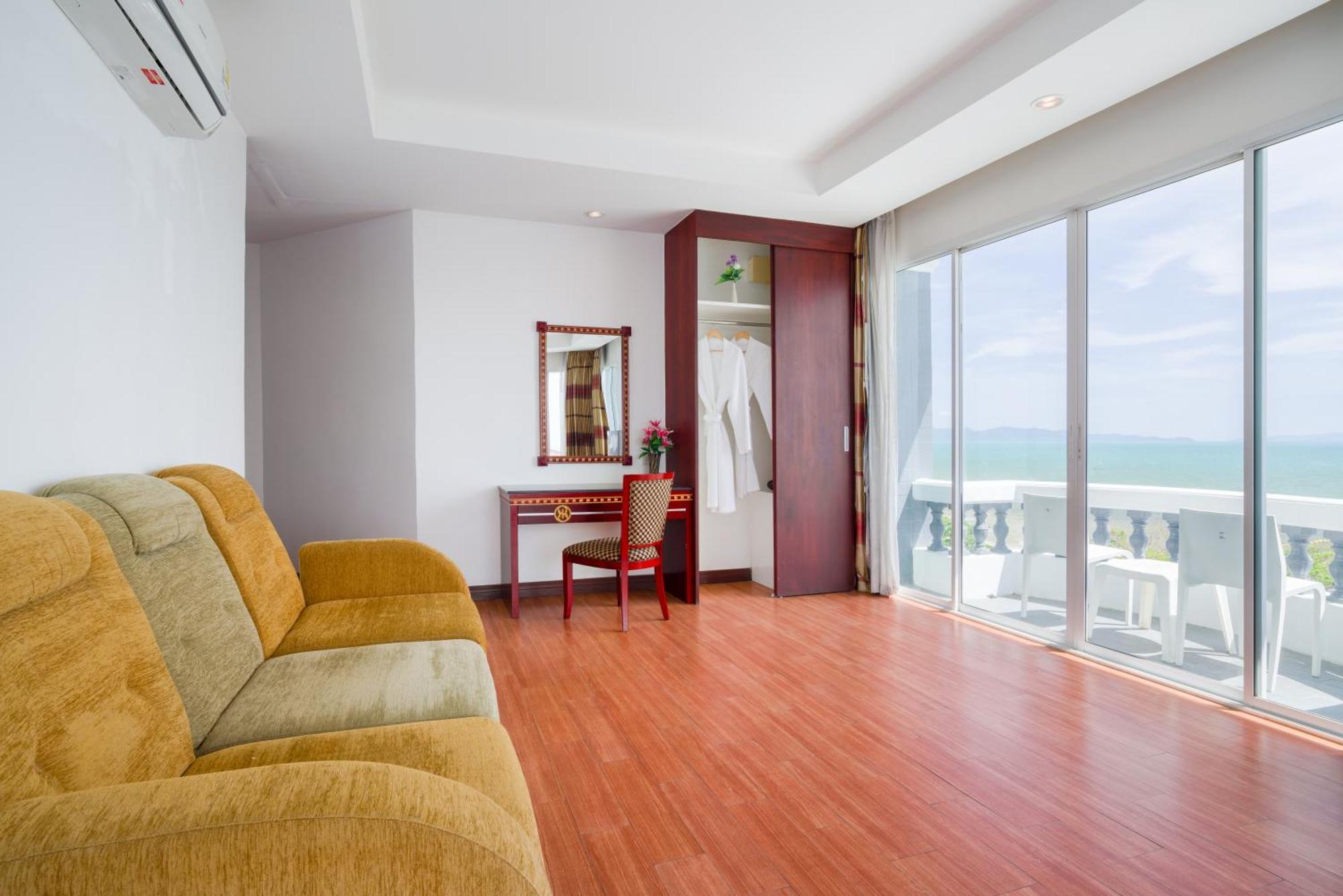 Jomtien Hisotel Habitación foto